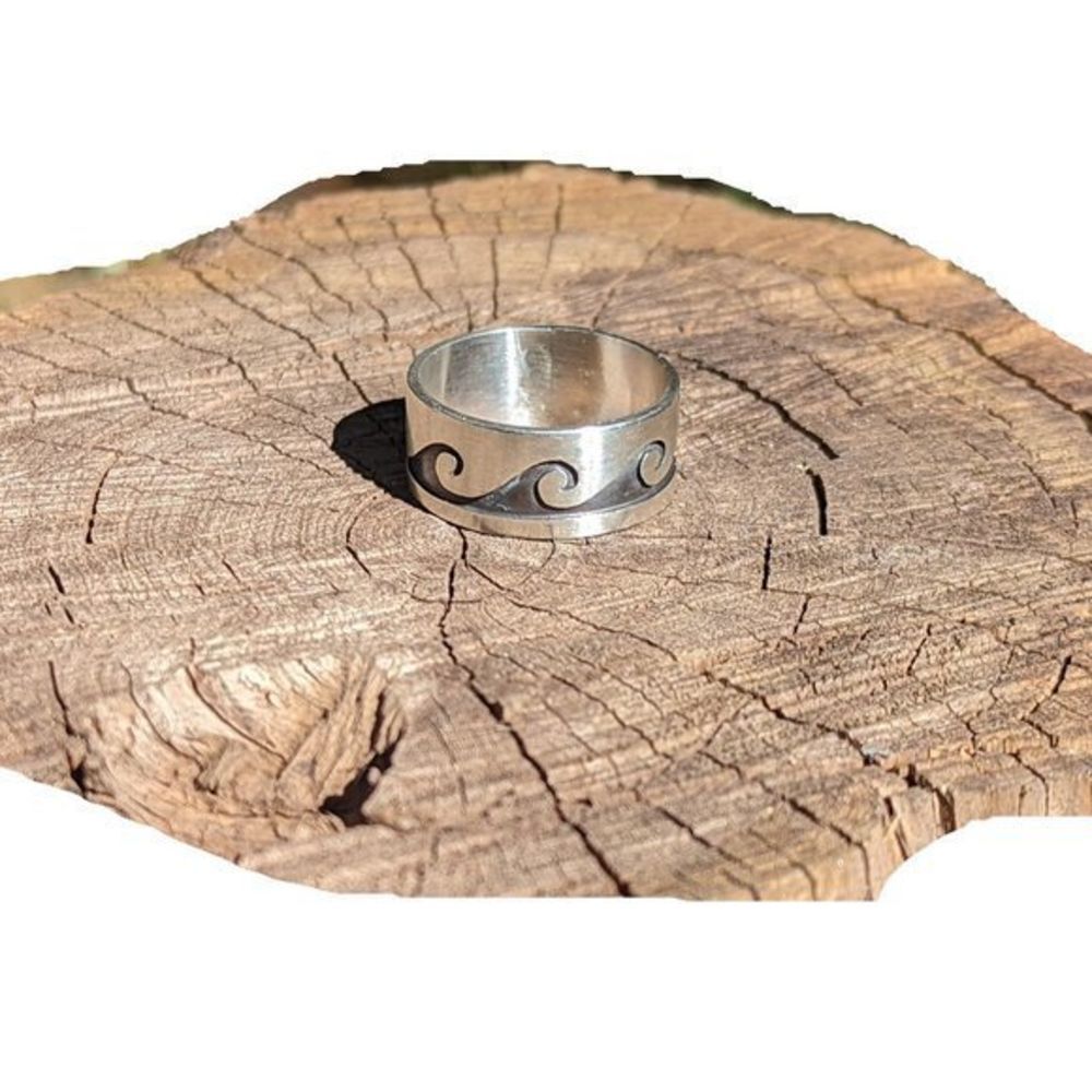 Navajo Ring, Waves Symbol Silver Overlay‎ Handmade Southwest Jewelry Sz 11.5 **